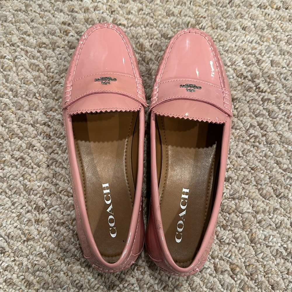 Coach Pink Paten Leather Loafers Size US 7.5B (EU 37.5)